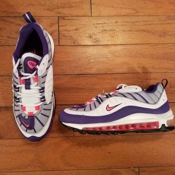 NEW WOMENS NIKE AIR MAX 98 - Picture 2 of 5